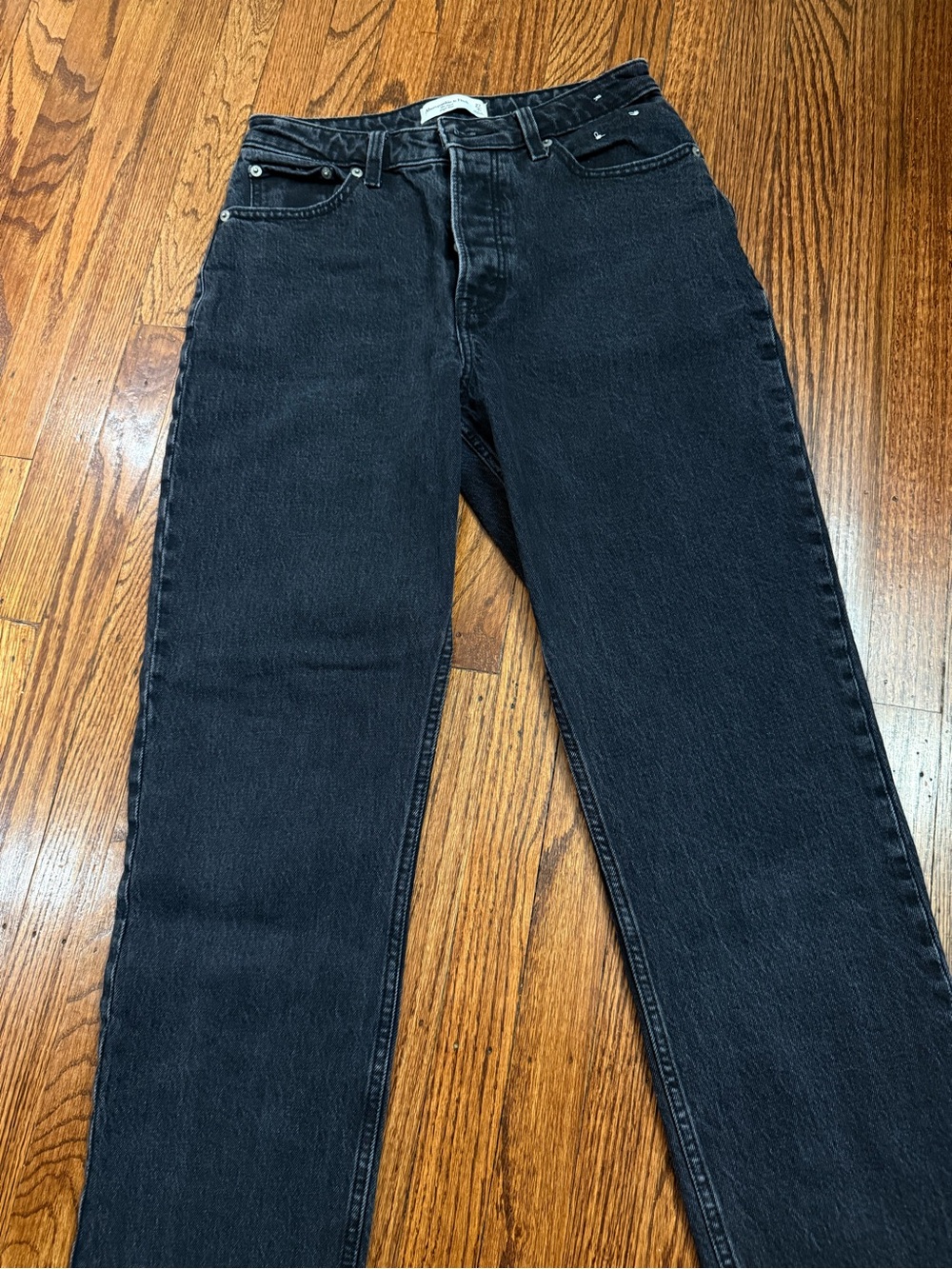 Abercrombie & Fitch The Dad High Rise Washed Black Relaxed Jeans